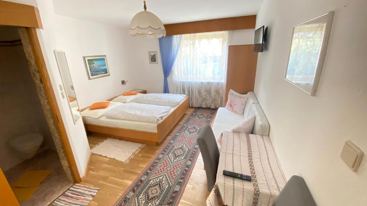Haus Mairoesl Apartment Silandro Bagian luar foto