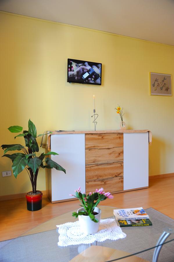 Haus Mairoesl Apartment Silandro Bagian luar foto